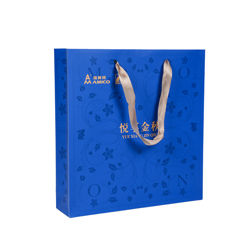 Lodrette muleposer af kraftpapir med ferietema