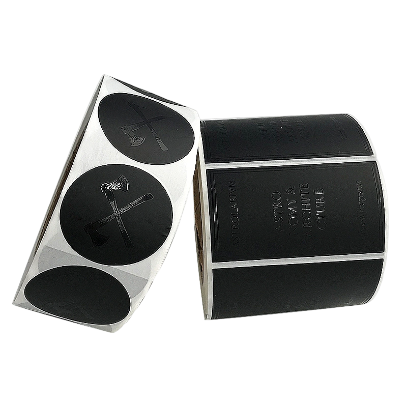 Klæbende klistermærker til kosmetisk emballage